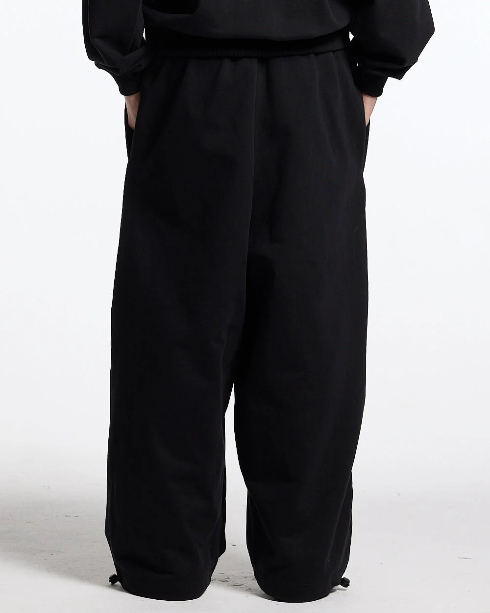 RIDING CLUB SWEATPANTS BLACK - Image 7
