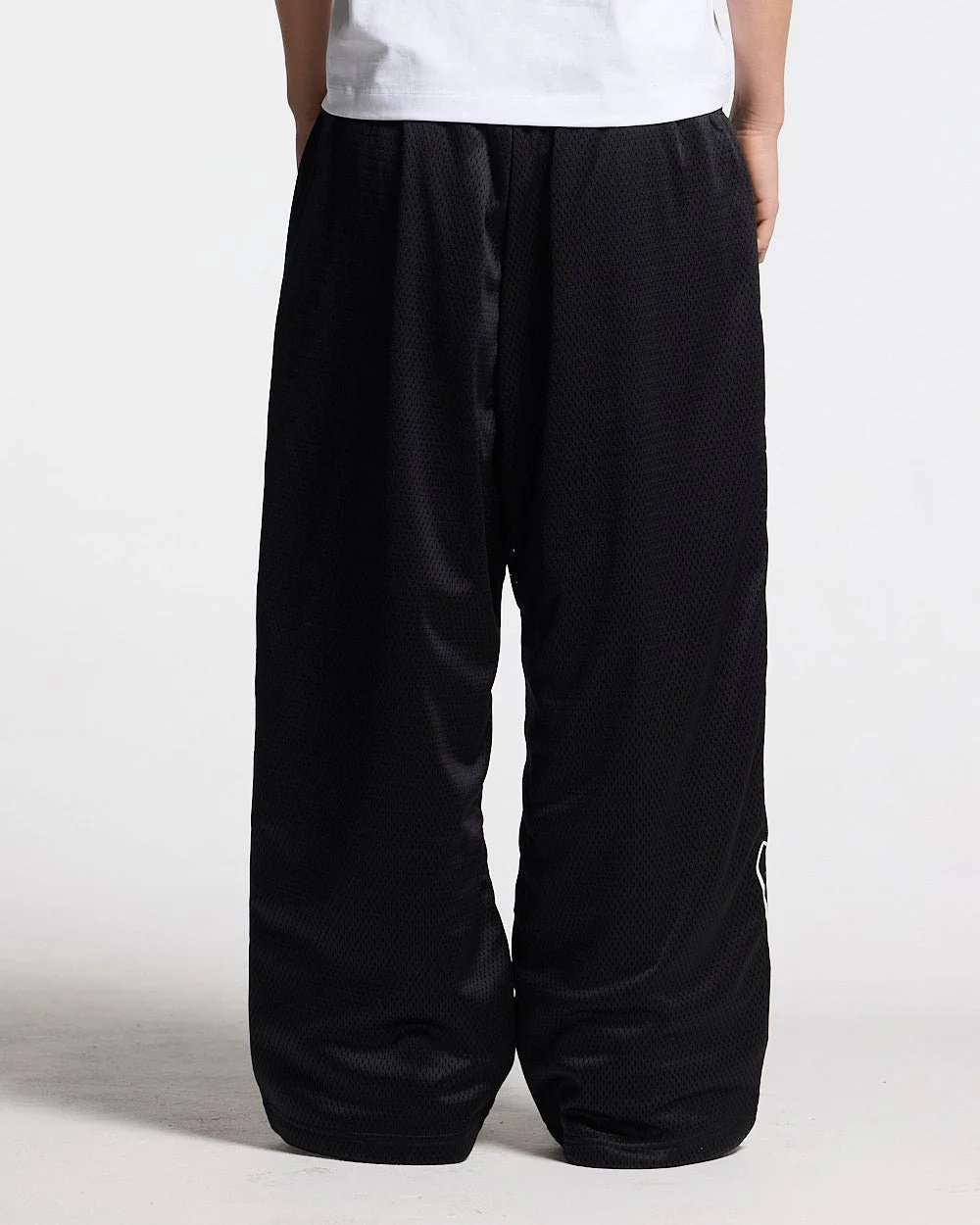 RIOT MESH SWEATPANTS BLACK - Image 9