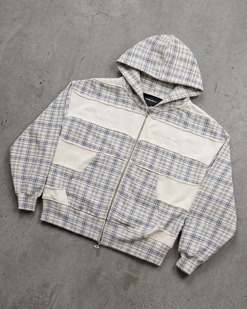 RIPPED ZIP HOODIE WHITE - Image 11