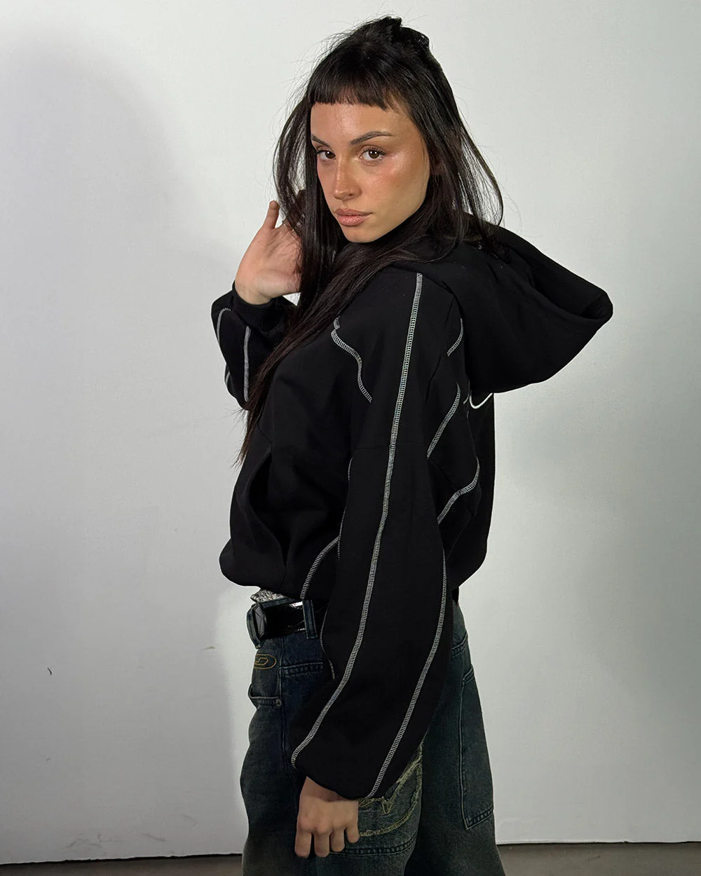 ROLLER HOODIE BLACK - Image 8
