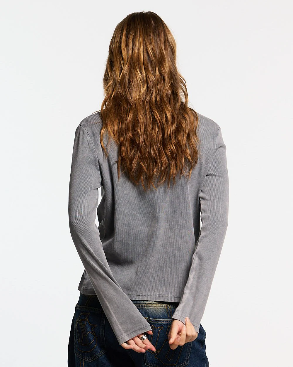 SAINTLESS LONGSLEEVE GREY - Image 6
