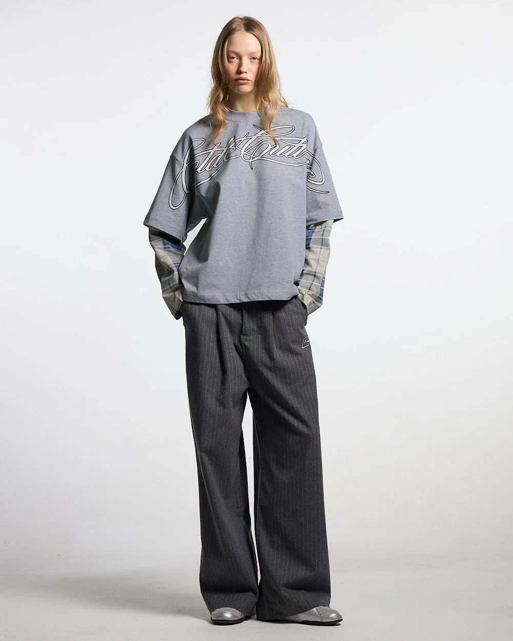 SCRIPT DOUBLE LONGSLEEVE HEATHER GREY - Image 5