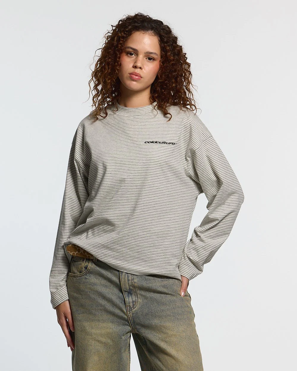 SCRIPT STRIPES LONGSLEEVE GREY - Image 6