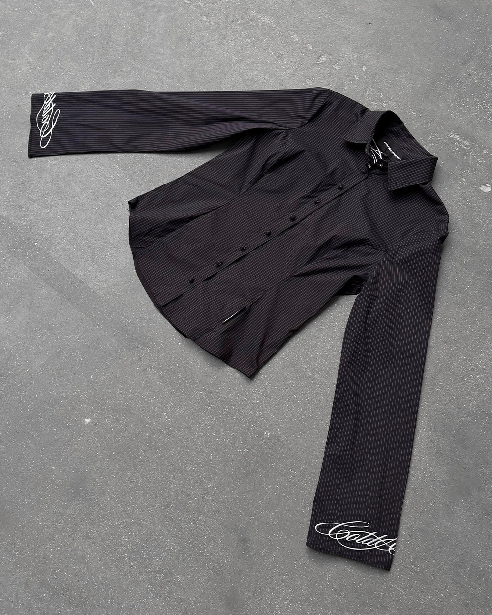 SCRIPT WORLDWIDE SHIRT DARK GREY - Image 9