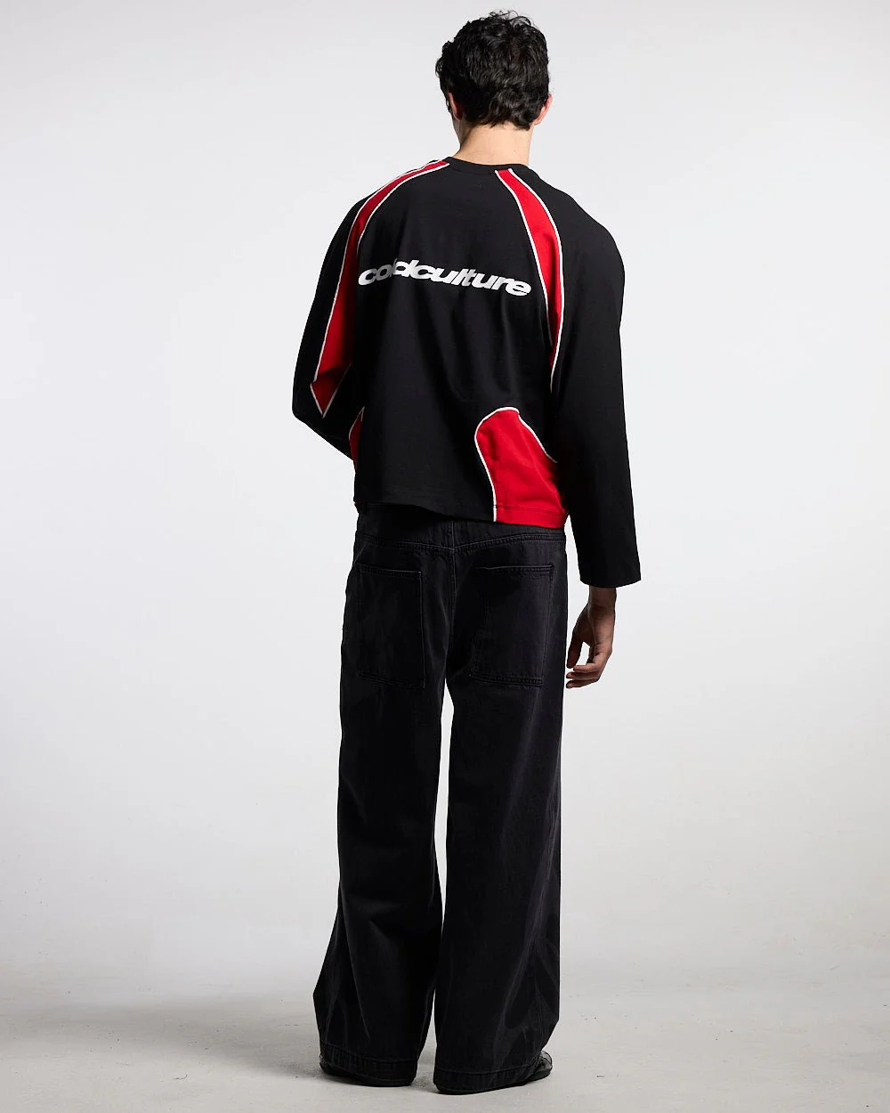 SLIDER LONGSLEEVE TEE BLACK & RED - Image 4