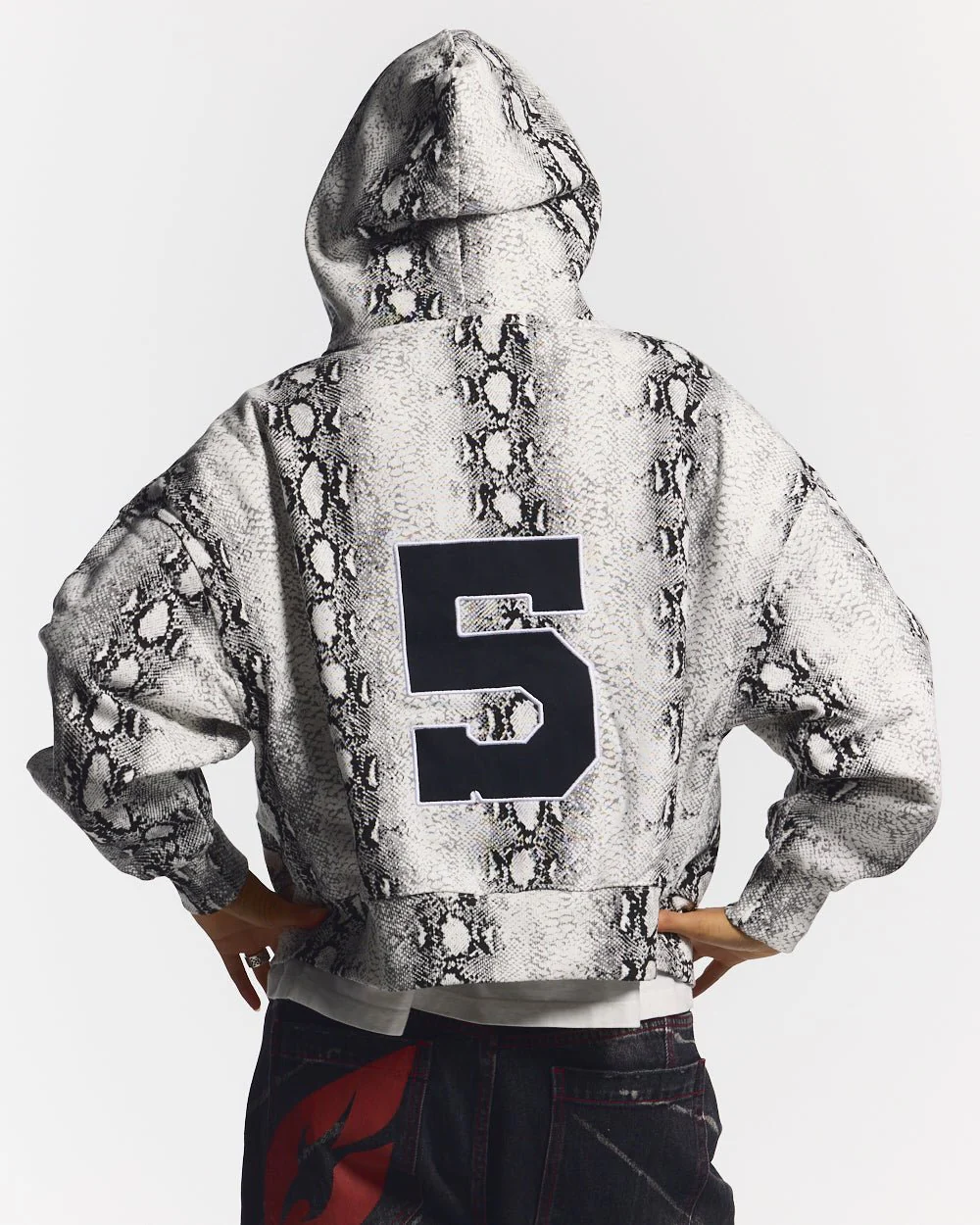 SNAKE ZIP HOODIE WHITE & BLACK - Image 6