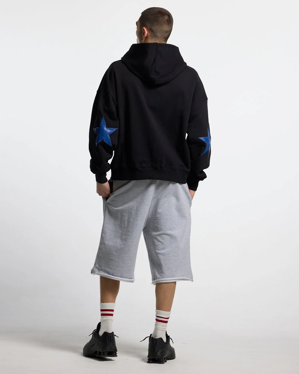 STAR CURVED ZIP HOODIE BLACK - Image 4