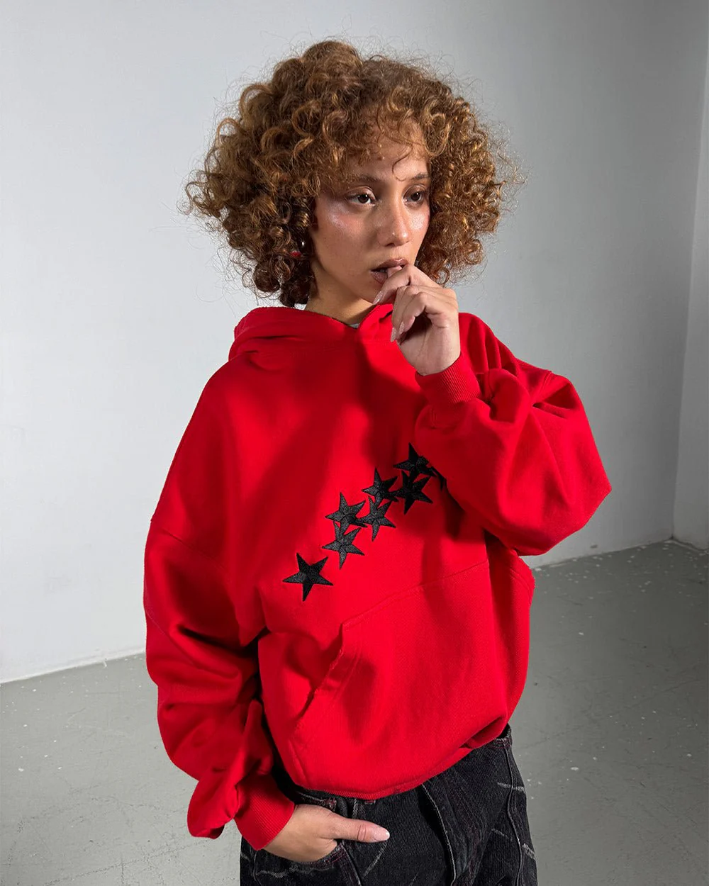 STARS HOODIE RED & BLACK - Image 7