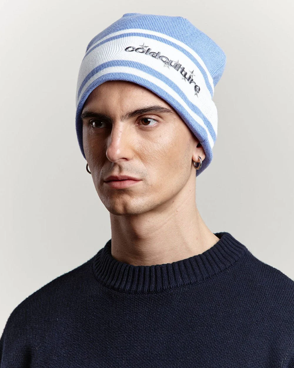 STARS STRAP BEANIE BLUE CALICO - Image 3