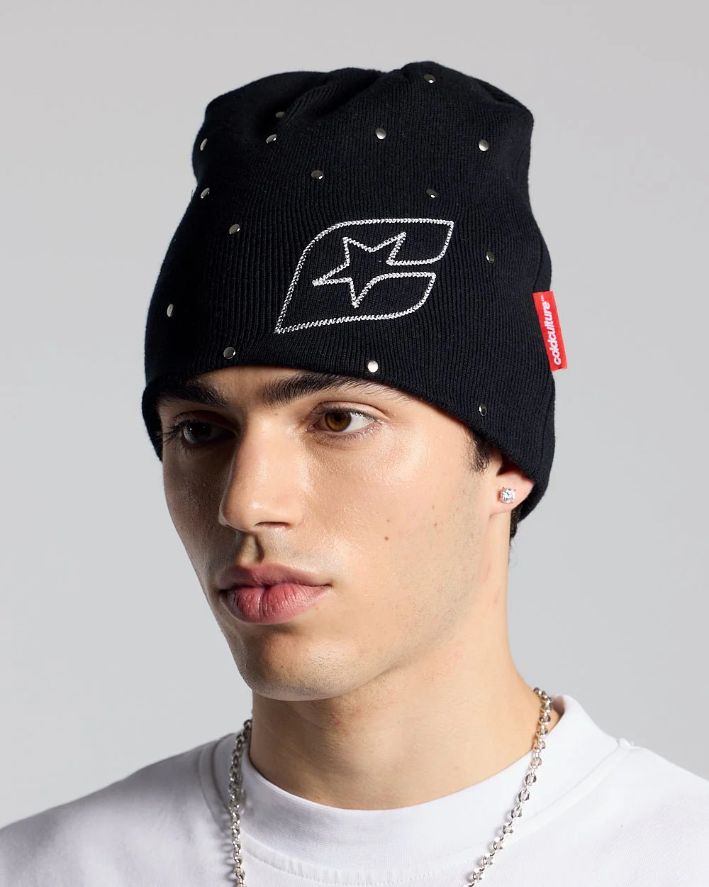 STUDS BEANIE BLACK - Image 3