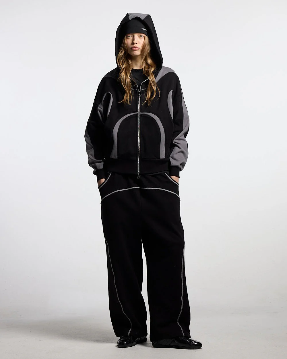 TAKE OFF ZIP HOODIE BLACK - Image 6