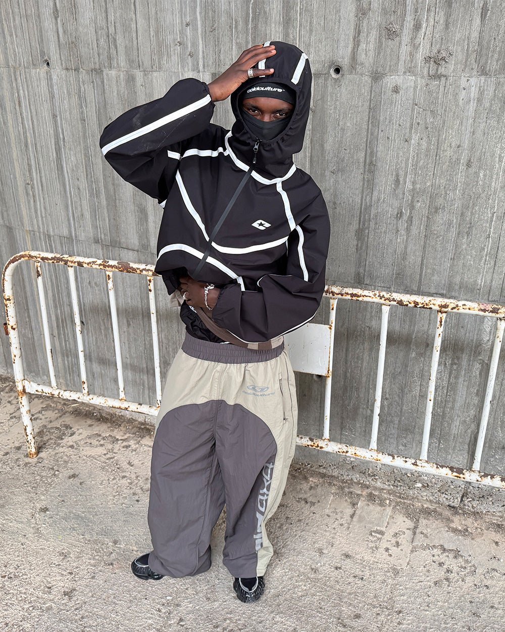 TAKE OFF LIGHTWEIGHT JACKET BLACK - Image 7