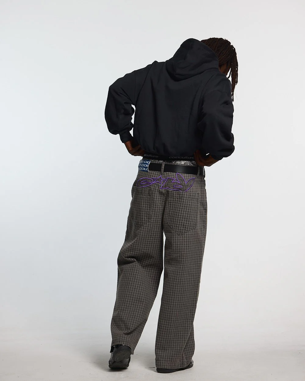 TEASE ME HOODIE BLACK - Image 4