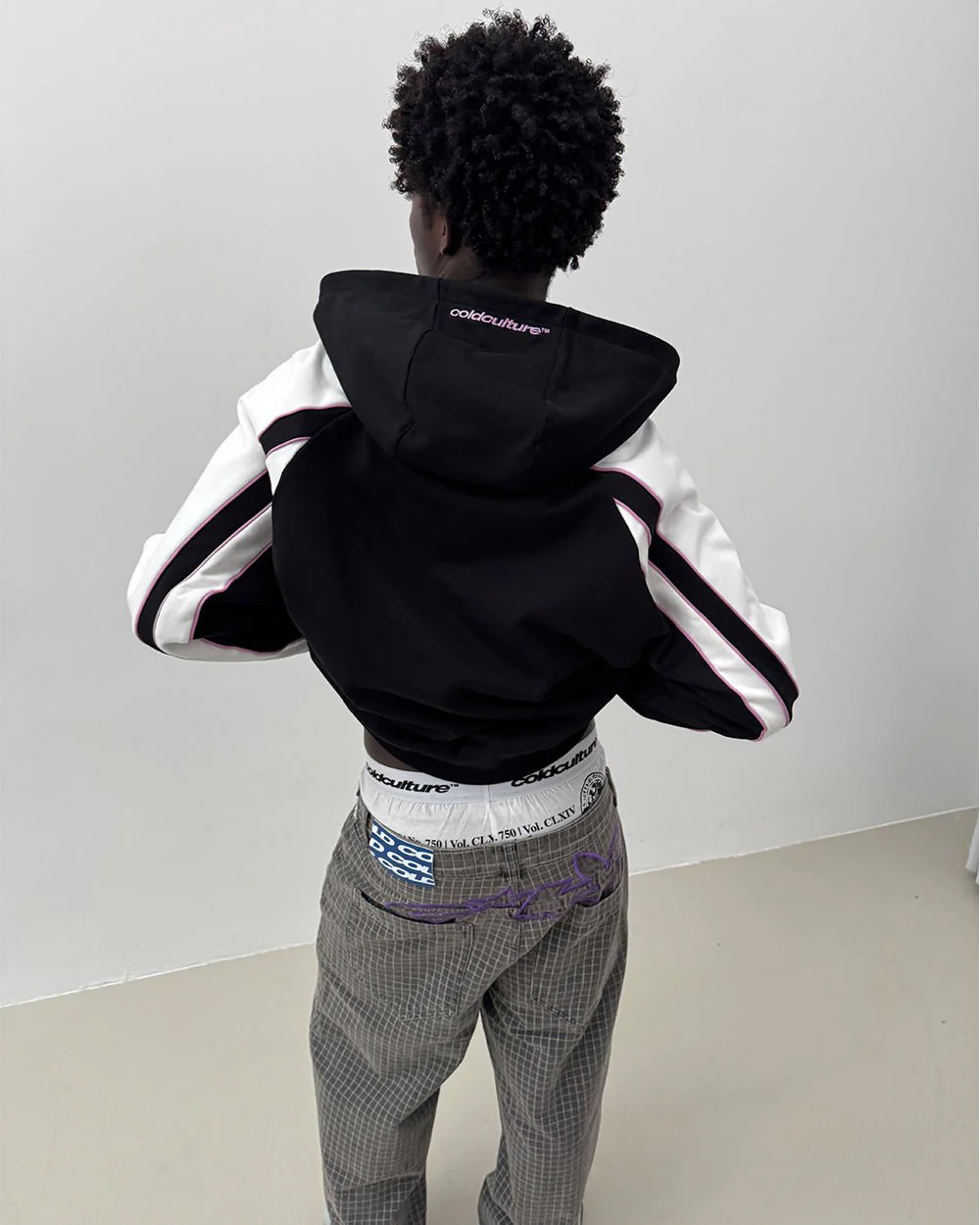 TEASE ME ZIP HOODIE BLACK & GREY - Image 8