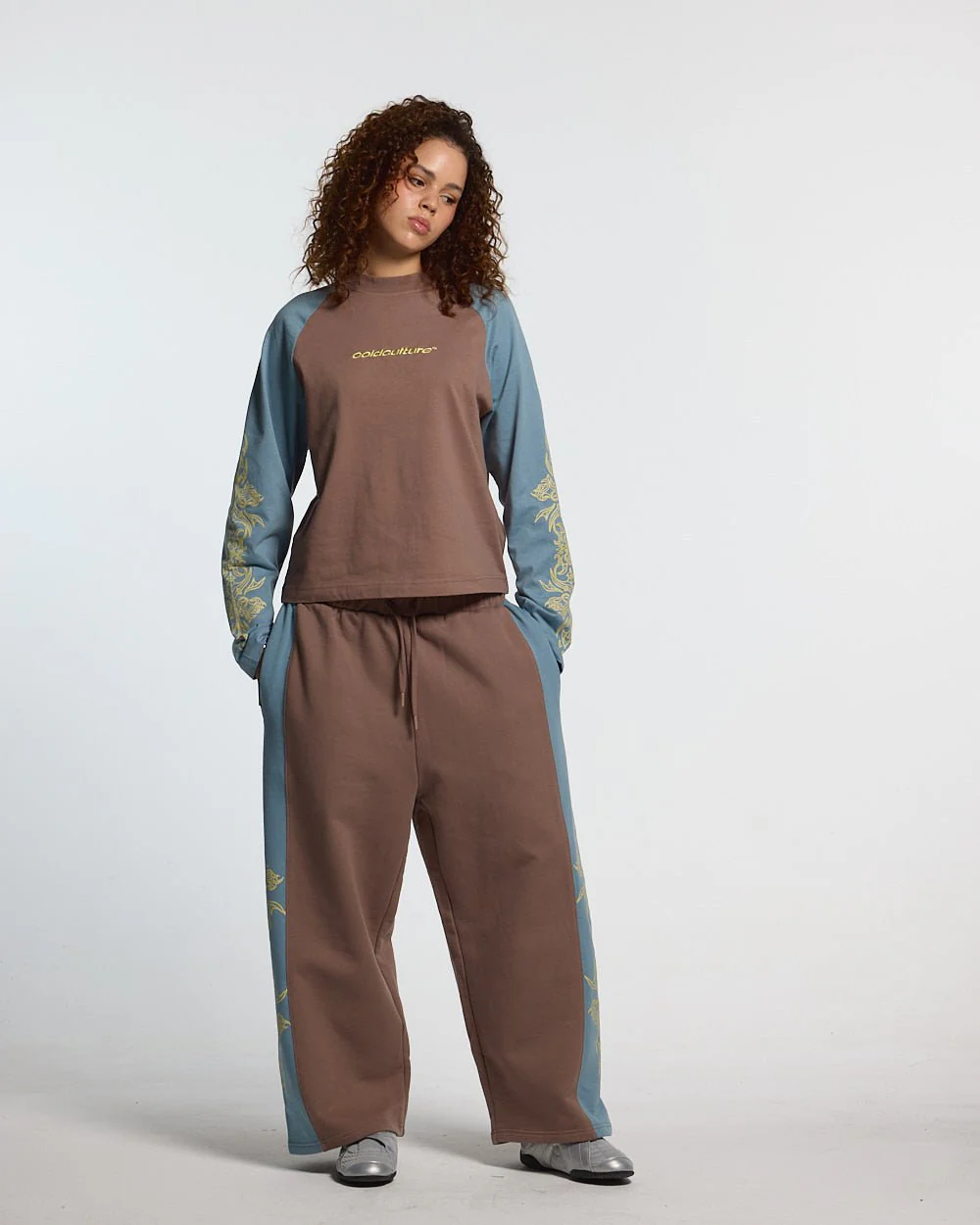 TRIBAL SWEATPANTS BROWN & BLUE - Image 7