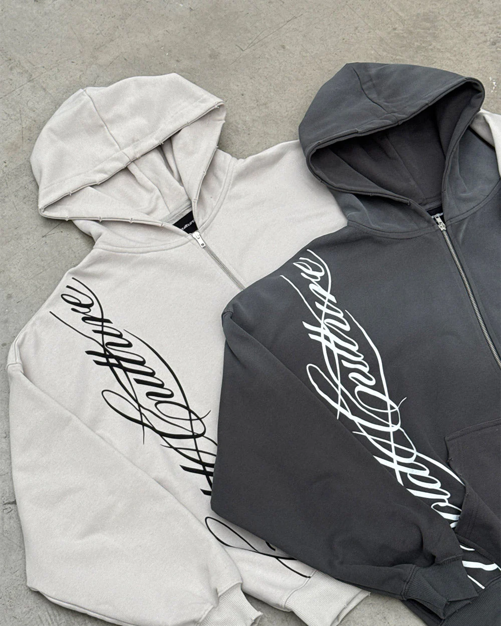 SCRIPT ZIP HOODIE LIGHT GREY - Image 9