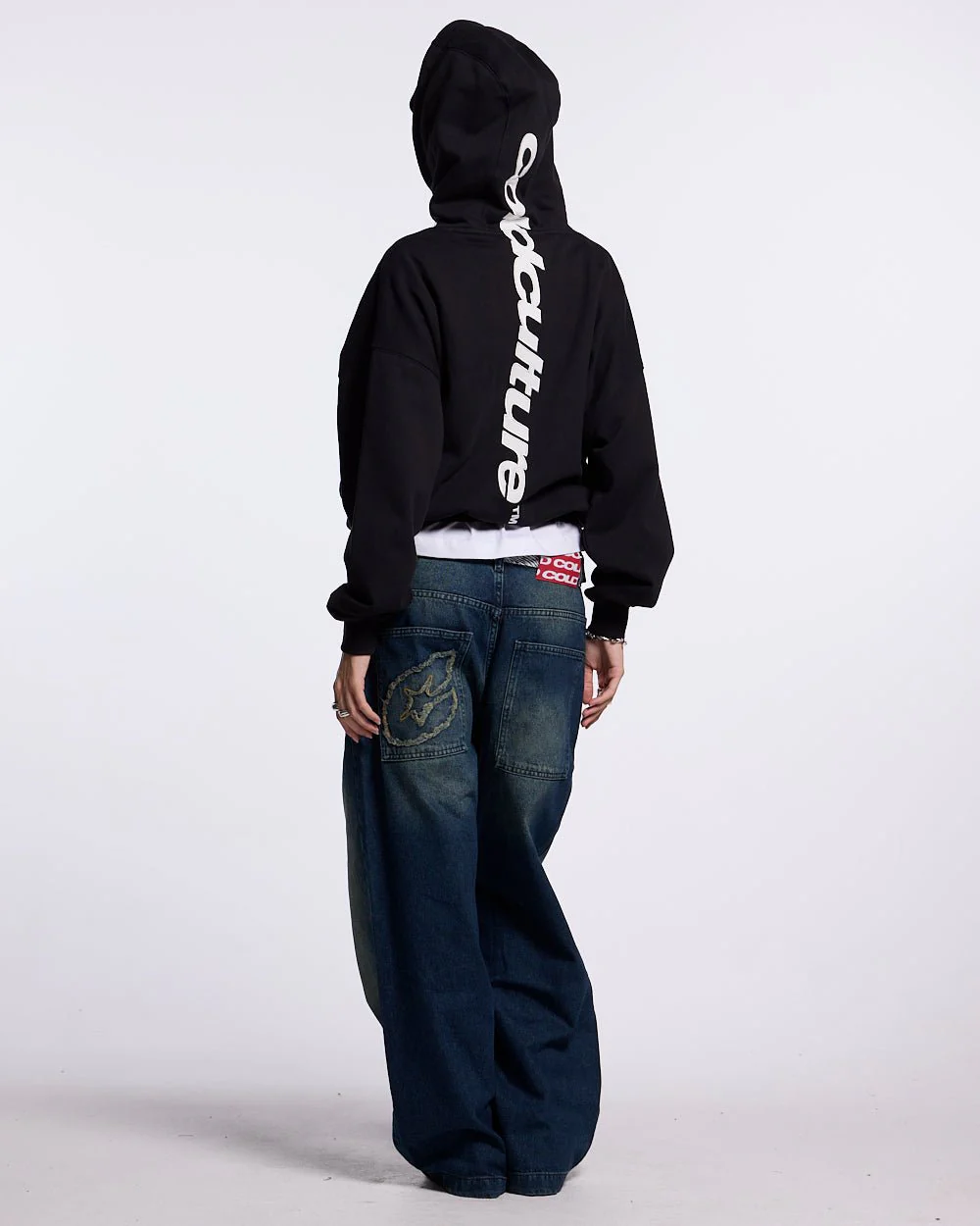 VERTICAL HOODIE BLACK - Image 6