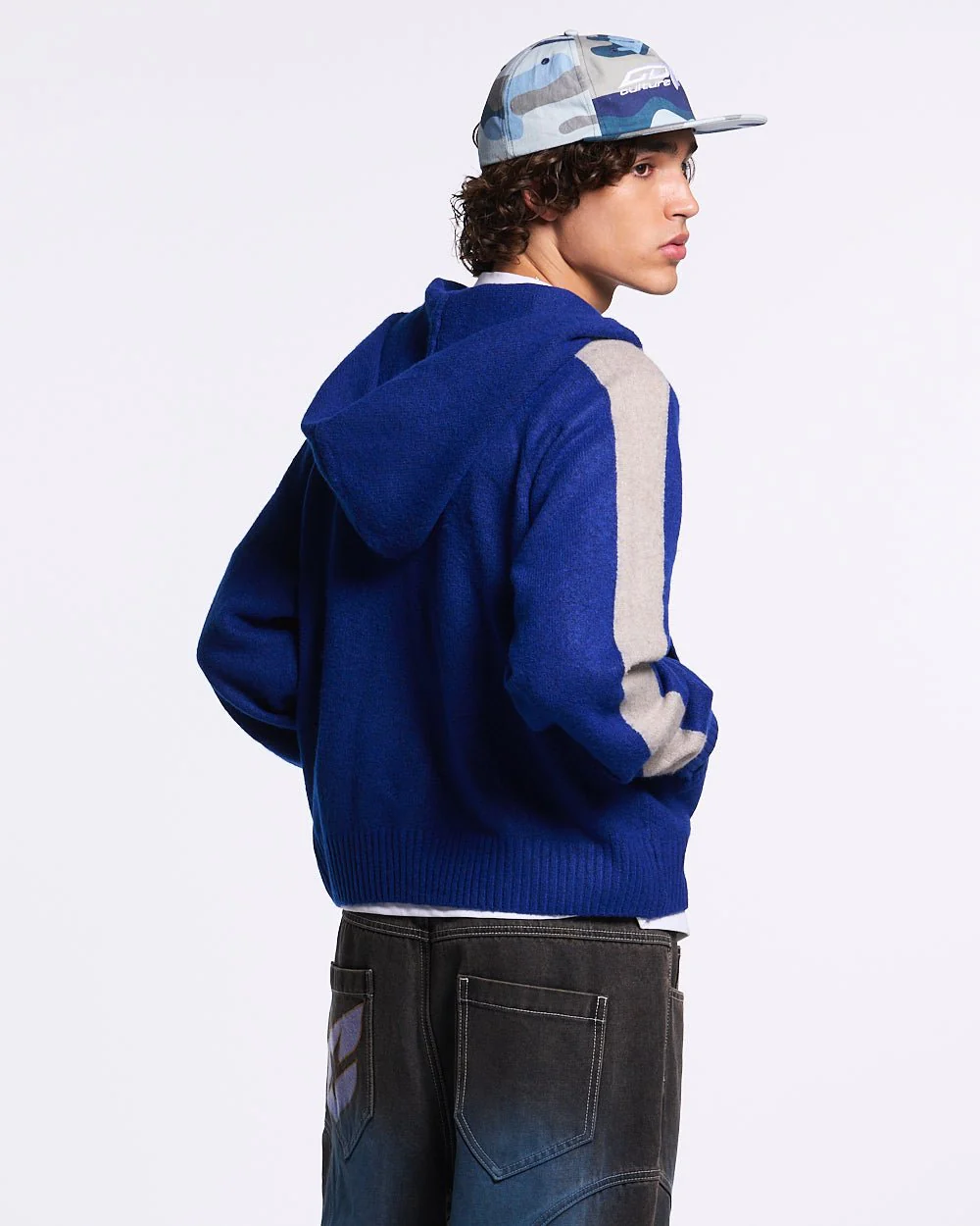 VIBRANT TEDDY KNIT BLUE - Image 4