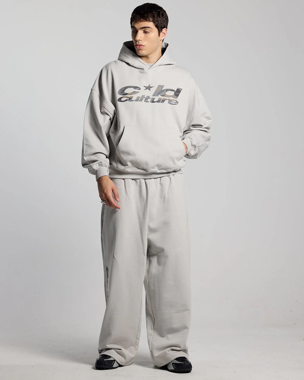 WILD CAMO SWEATPANTS LIGHT GREY - Image 5