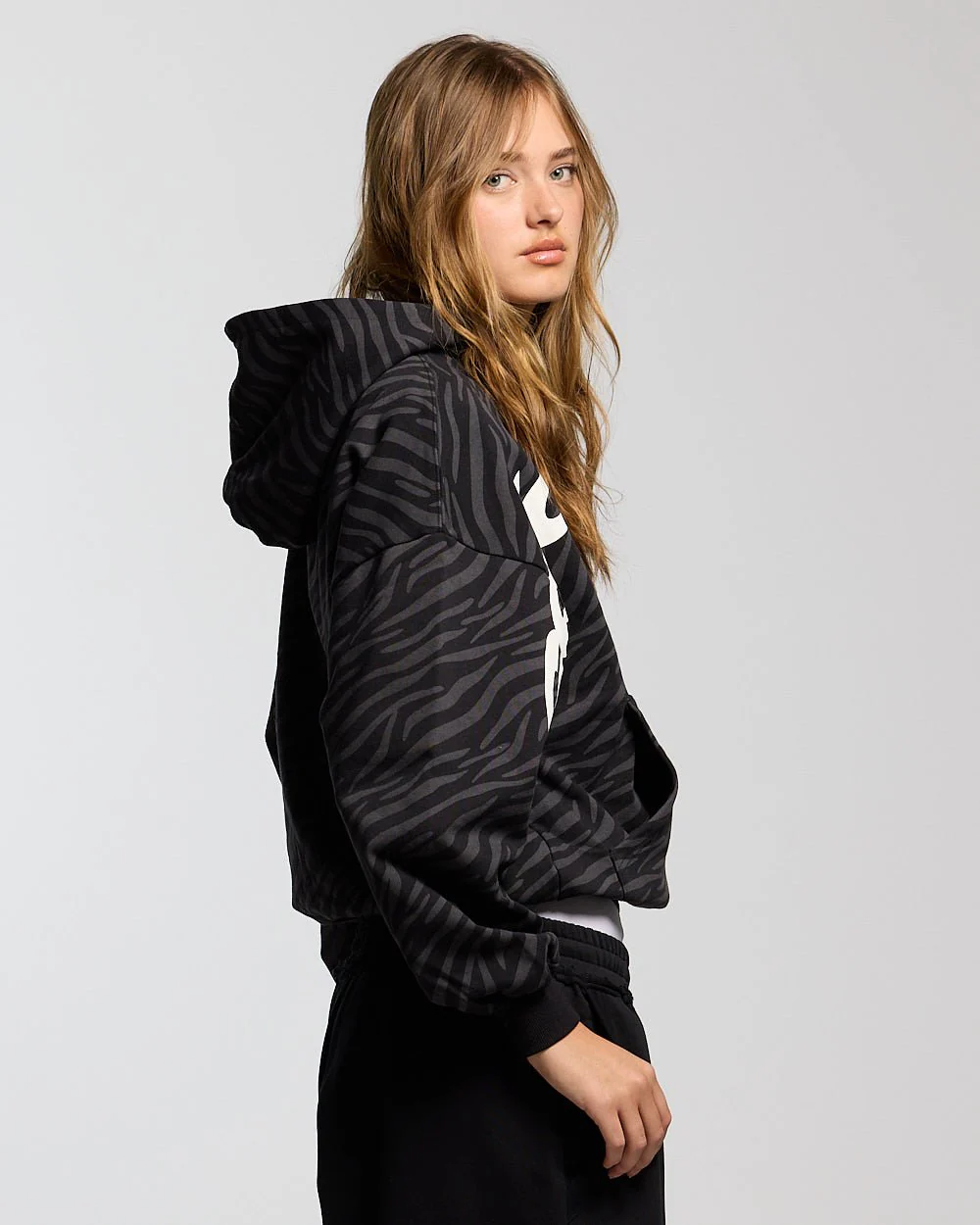 ZEBRA HOODIE BLACK - Image 6
