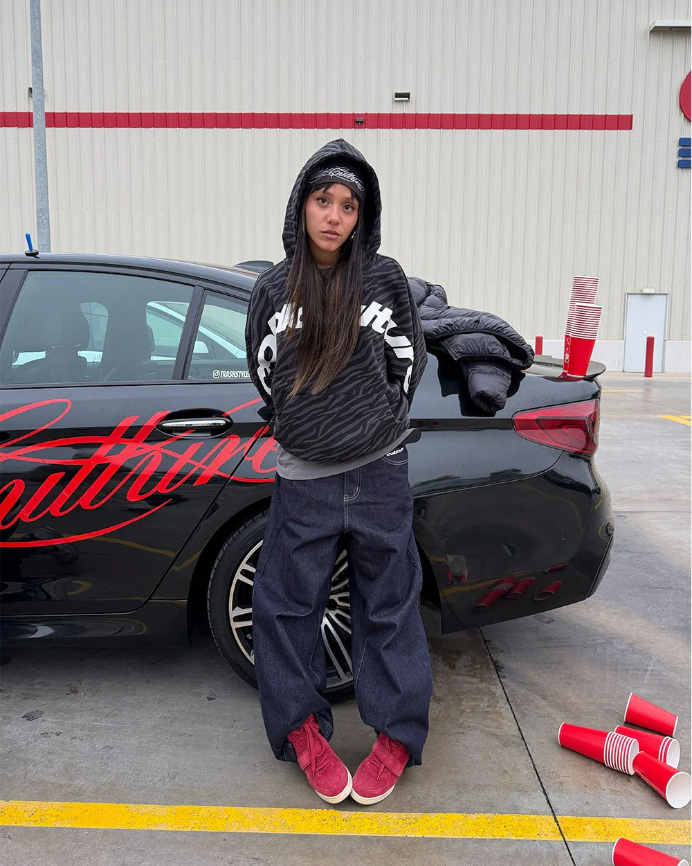 ZEBRA HOODIE BLACK - Image 8